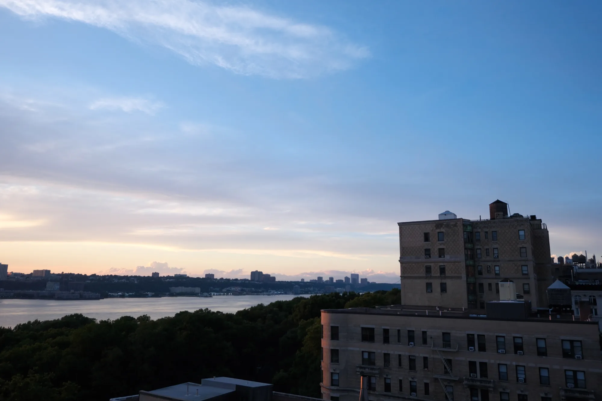 New York, frame 011