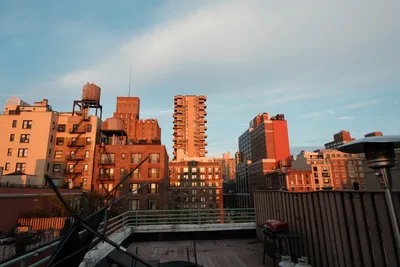 New York, frame 014